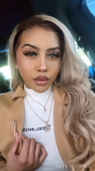 Meloniee-is-an-exotic-mix-dancer-and-model-5