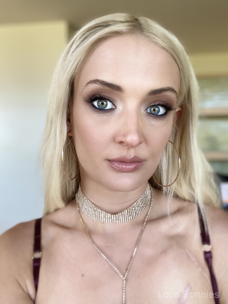 Zoey-Sparx-Porn-Star-Stripper-Companion-Las-Vegas-2