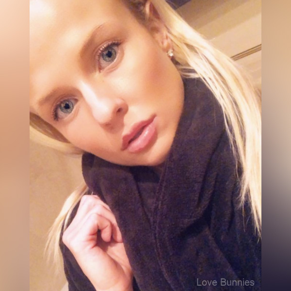Natalia is a Las Vegas stripper and companion